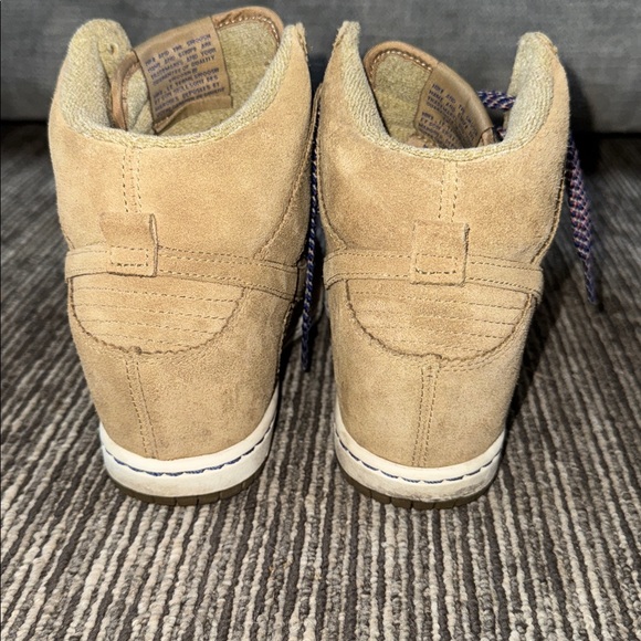 Nike Dunk Sky High Wedge Filbert and Bamboo Size 7.5 - Picture 4 of 8